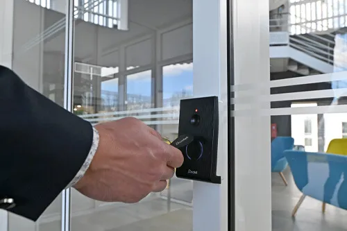 Pourquoi mettre en place un contrôle d'accès ?