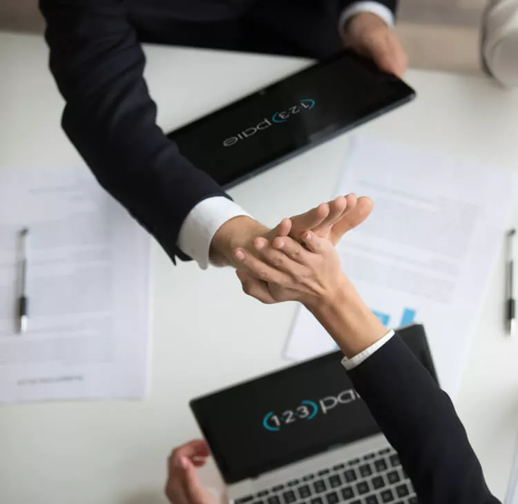 Déléguez tout ou partie de votre gestion de paie : les avantages du logiciel en ligne 123 Paie