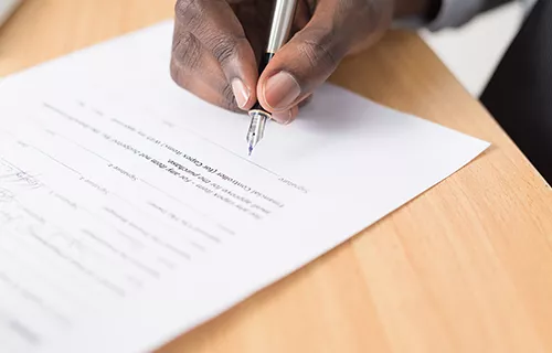  Assurer legalite contrat travail