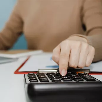 Comment suivre les temps de travail des employés à l’international ?