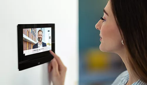 Interphones audio vidéo et visiophones