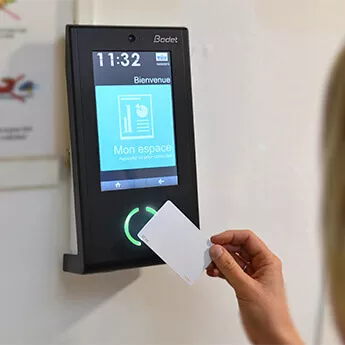 Une organisation simple et rapide de vos équipes en entrepôts et en magasin